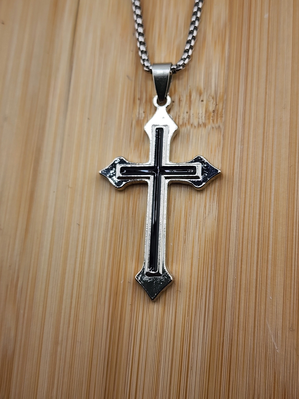 23in Silver Tone and Black Cross Pendant Necklace for Men 0608